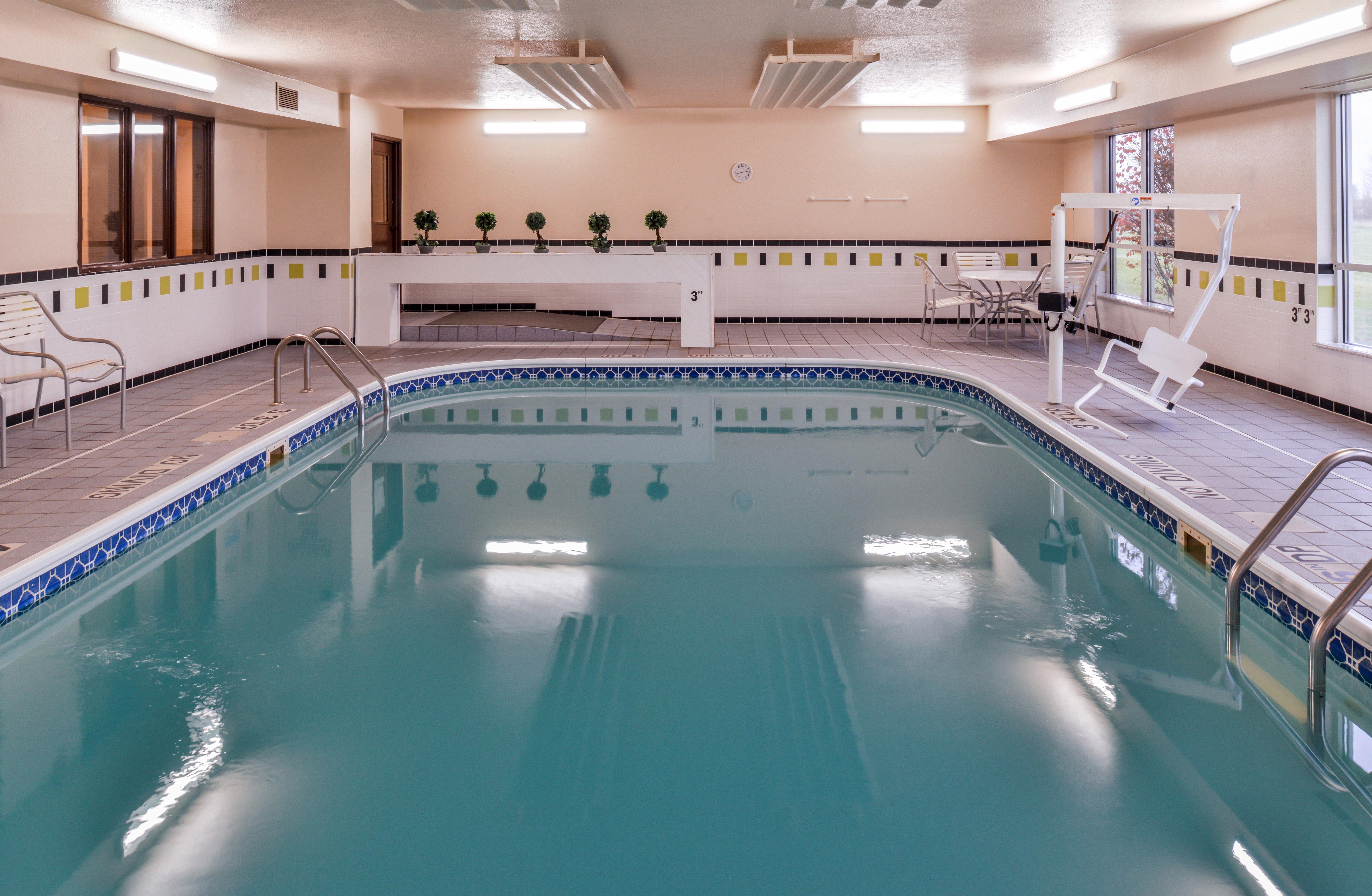 Red Roof Inn & Suites Danville, Il Экстерьер фото