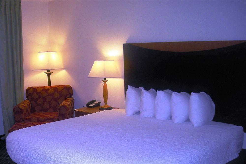 Red Roof Inn & Suites Danville, Il Экстерьер фото